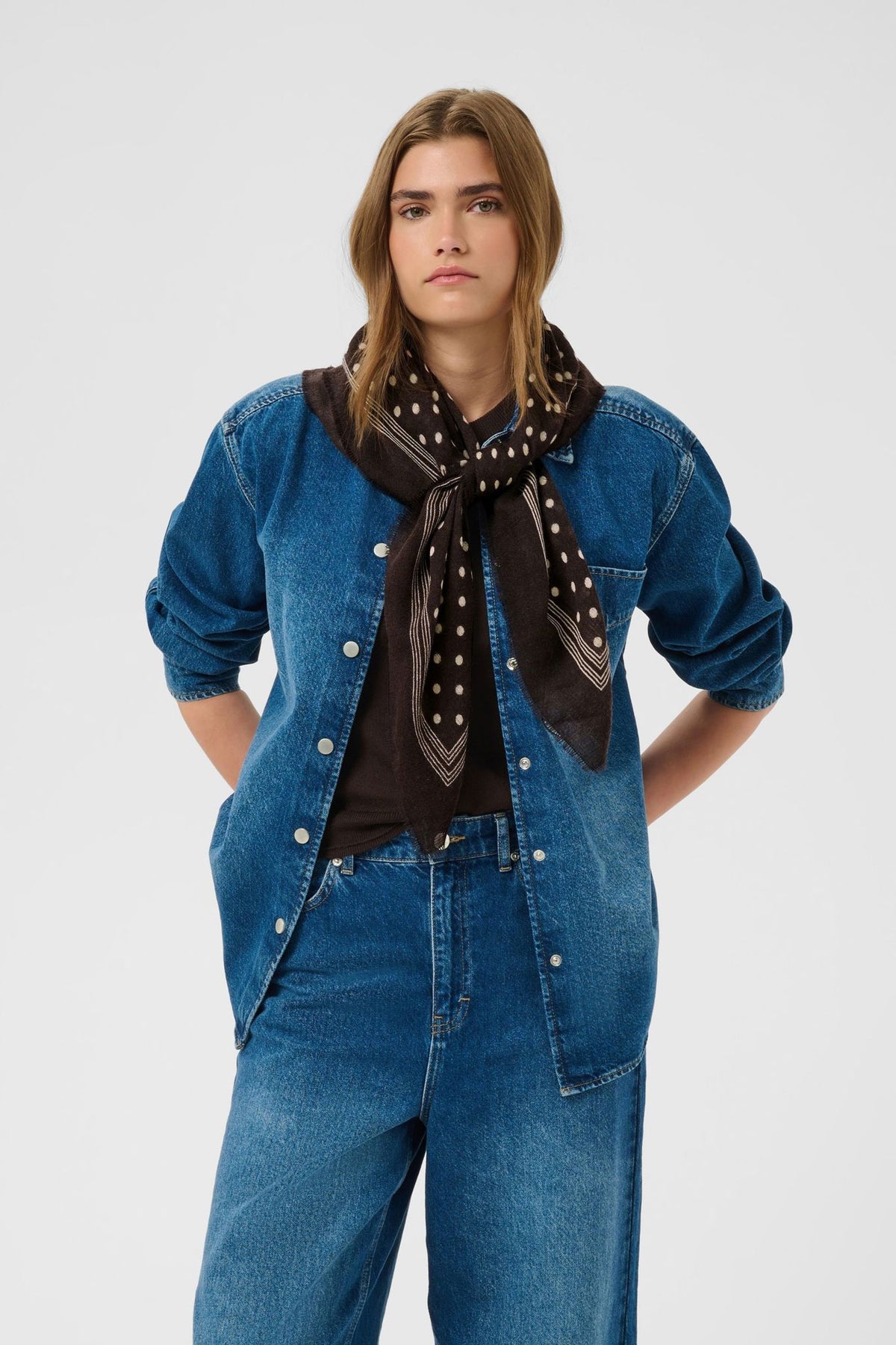 Celestapw Scarf