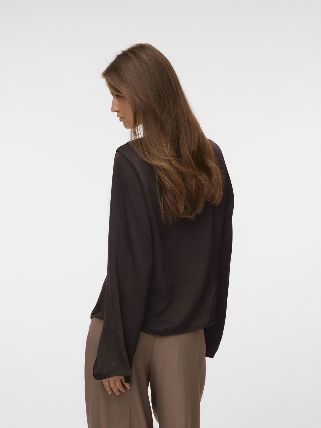 Vmmiro Ls Boat Neck Top Wvn