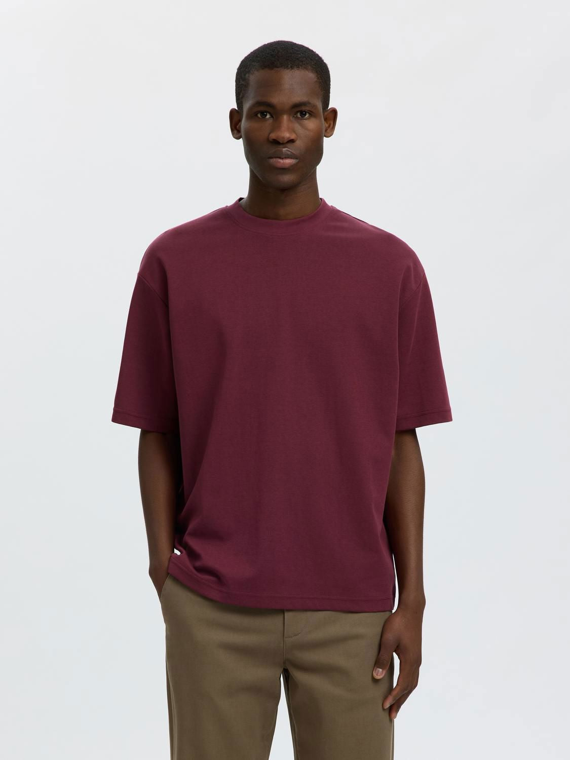 Slmlooseoscar Ss O-Neck Tee Noos