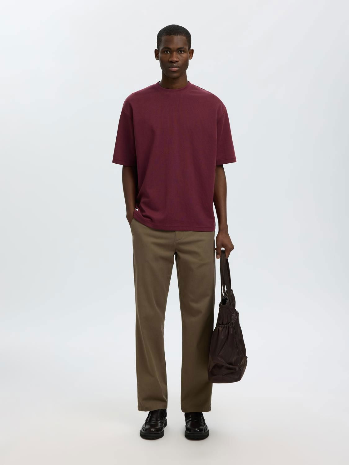 Slmlooseoscar Ss O-Neck Tee Noos