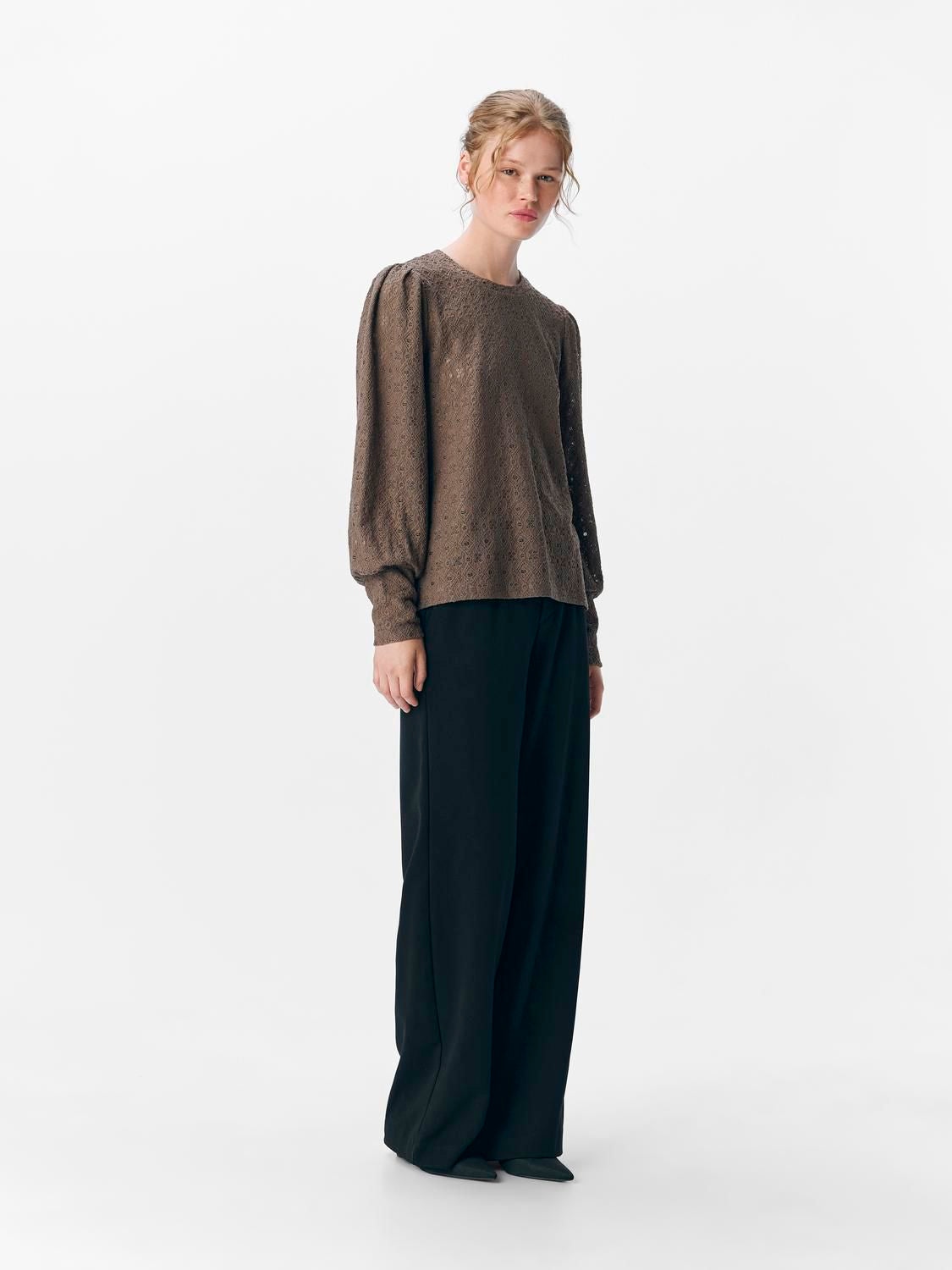 Objlaila L/s Re Top Noos