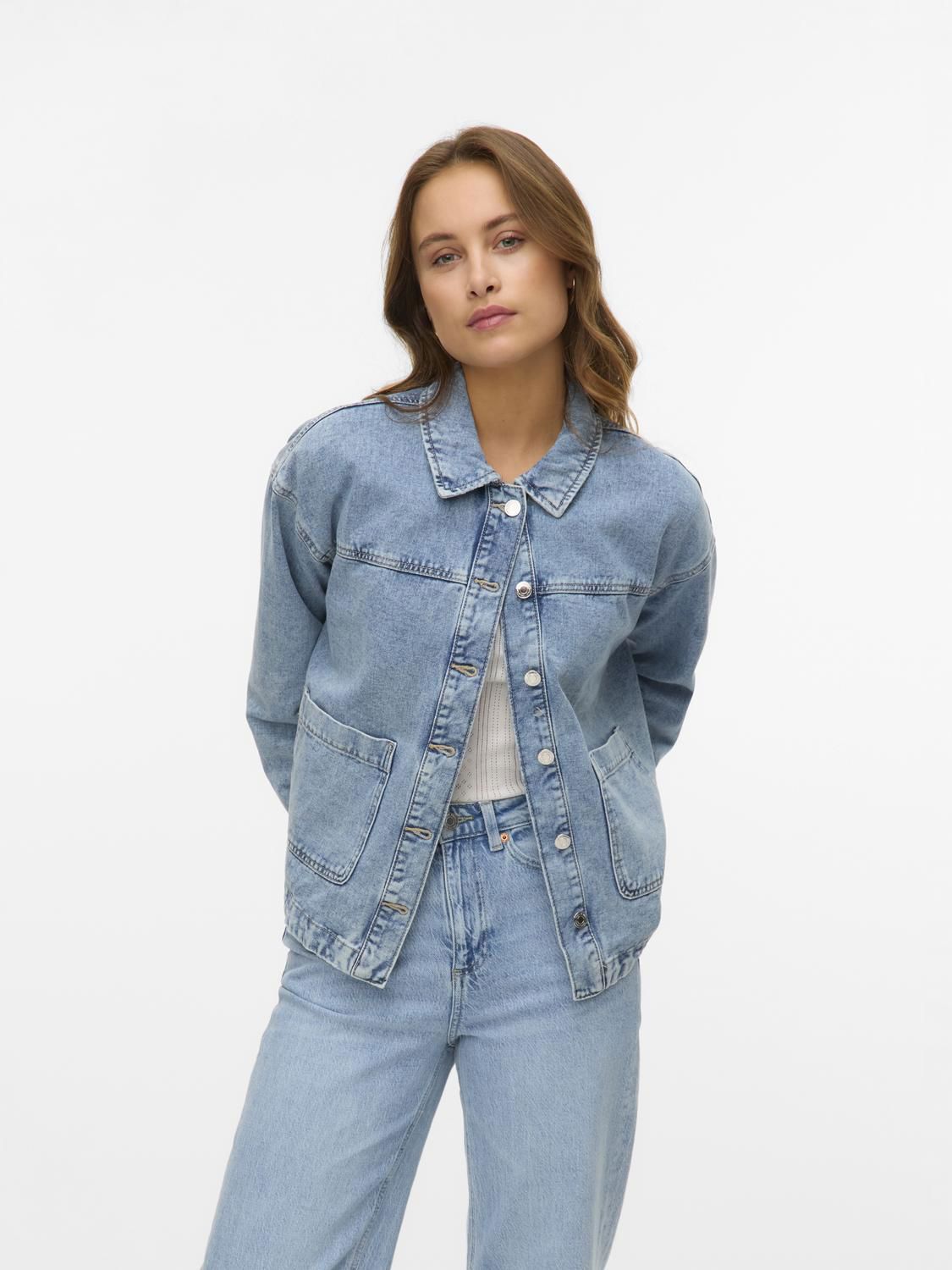 VMJAMIE LS SHACKET MIX GA NOOS LIGHT BLUE DENIM