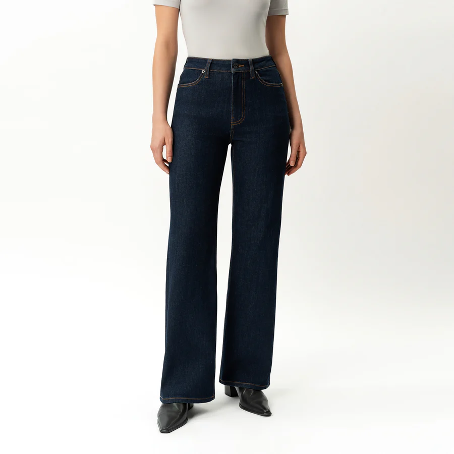 Relaxed Comfort Denim Jeans