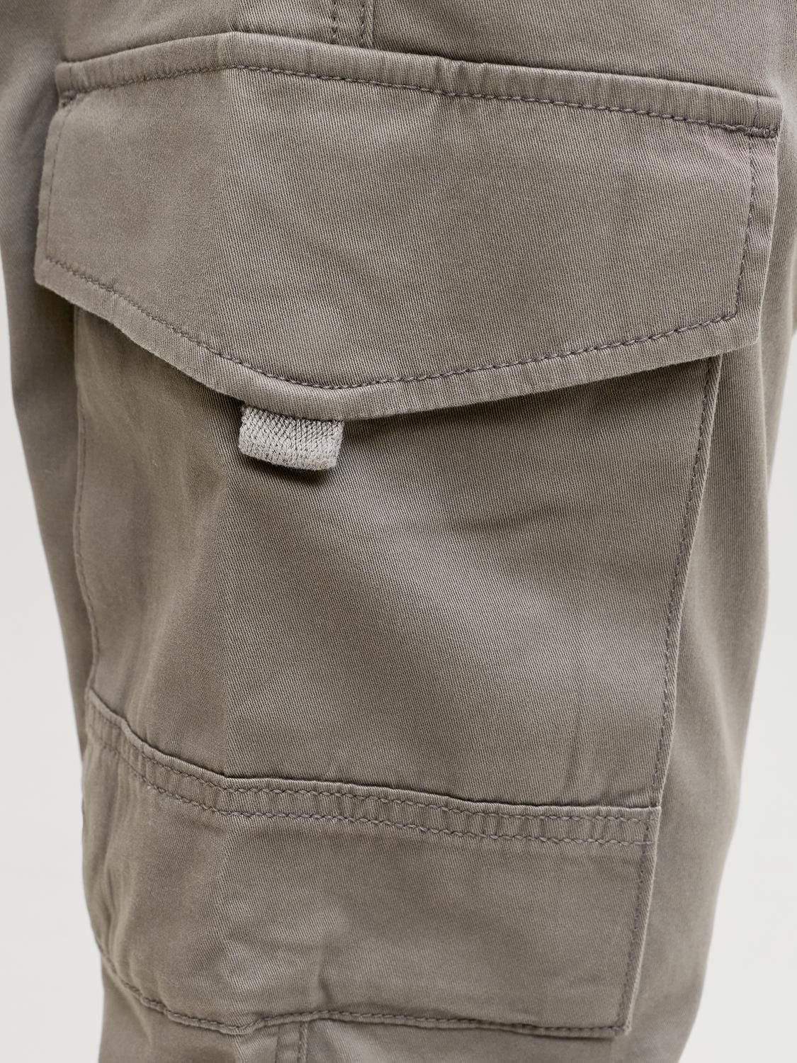 JPSTPAUL FLAKE CARGO NOOS FALCON