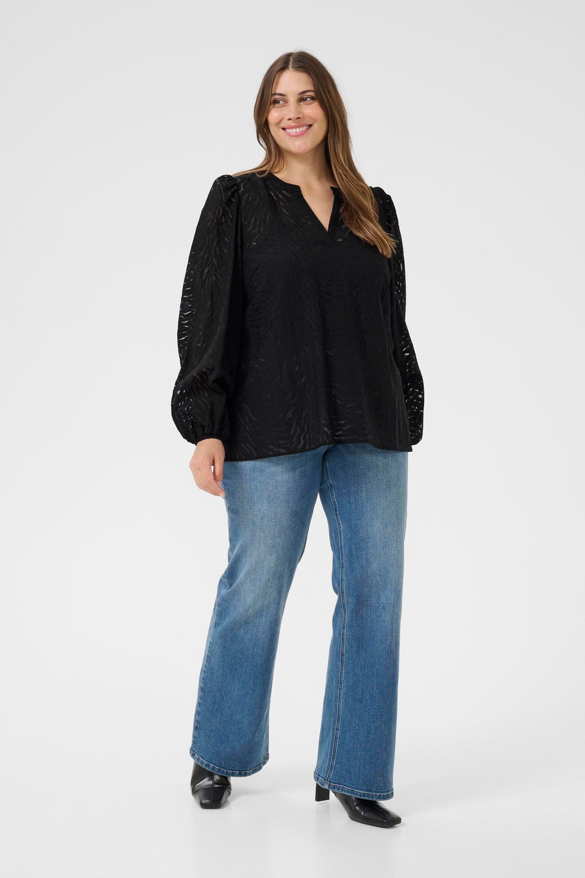 KCVIANNA BLOUSE 100121 BLACK DEEP