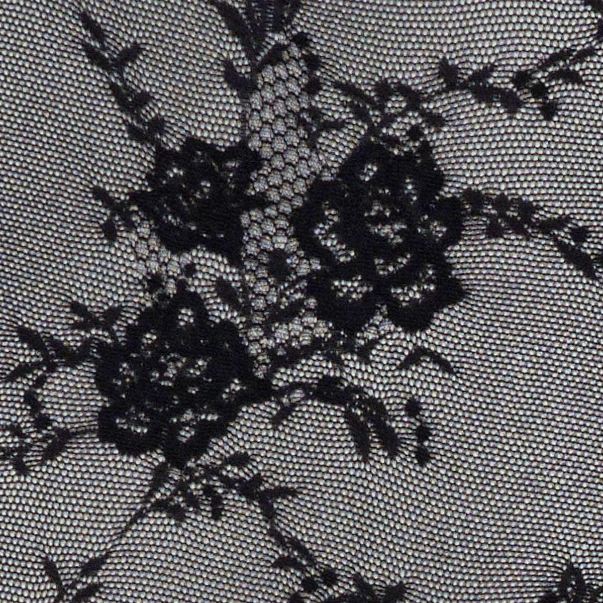Oroblu Pure Lace Knee-High 20