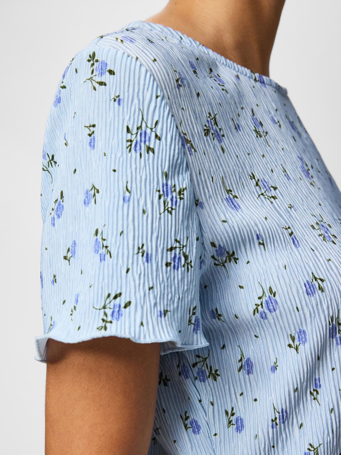 Pcflora Ss O-Neck Top Jrs Noos Bc