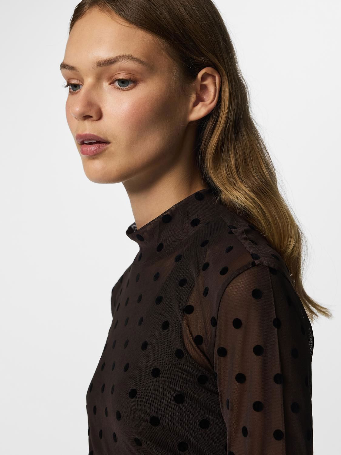 Pcjeshi Ls High Neck Top Jrs Bc