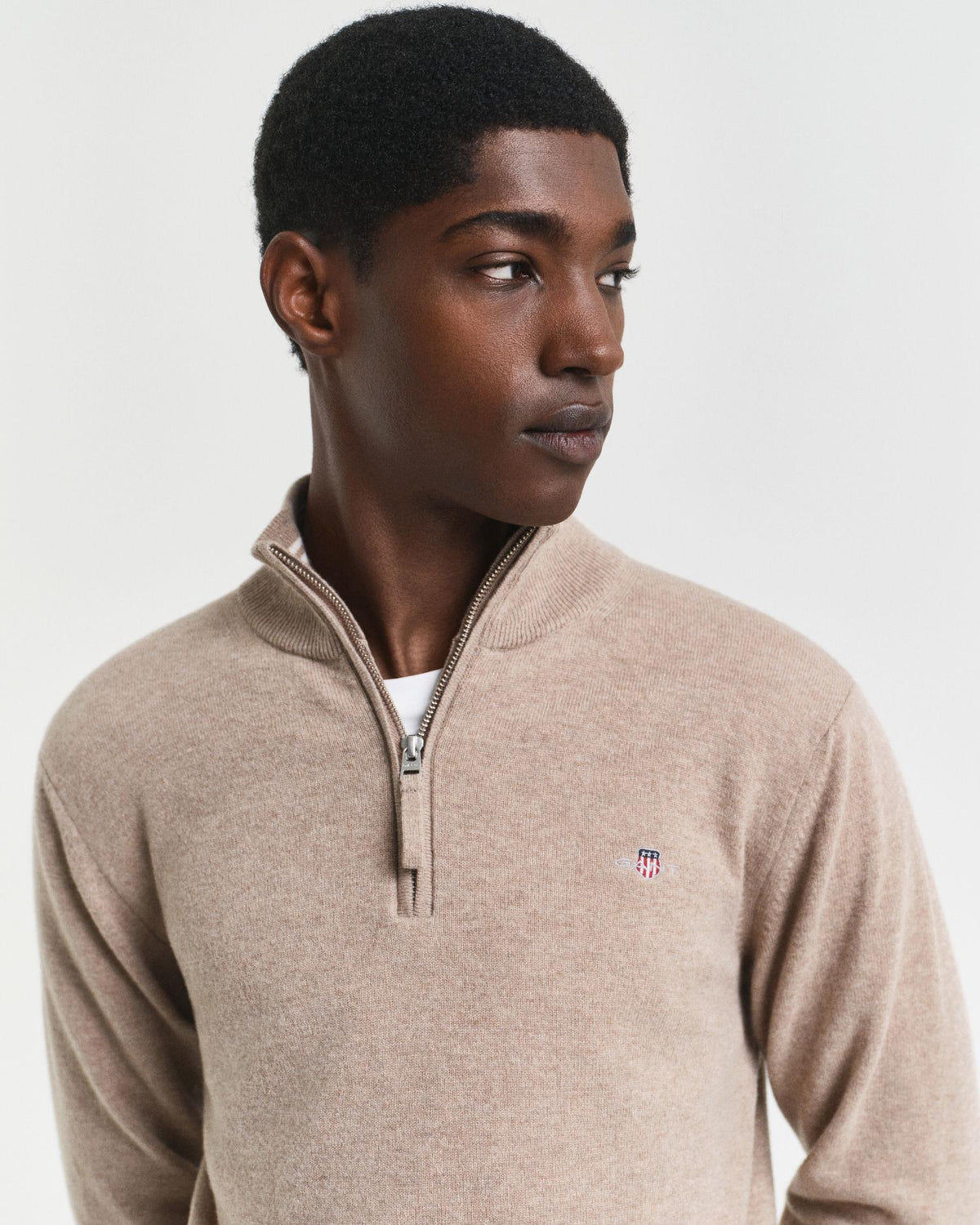 SUPERFINE LAMBSWOOL HALF ZIP DARK SAND MEL