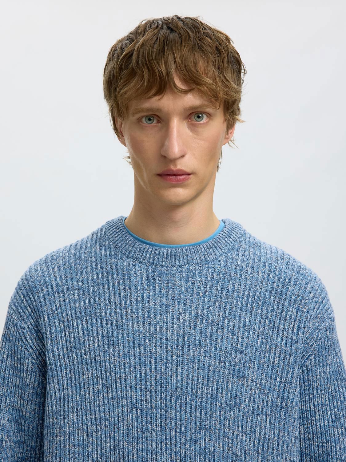 Slmtilum Ls Knit Rlx Crew Neck Noos