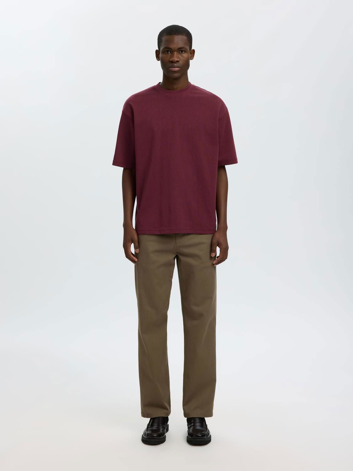 Slmlooseoscar Ss O-Neck Tee Noos