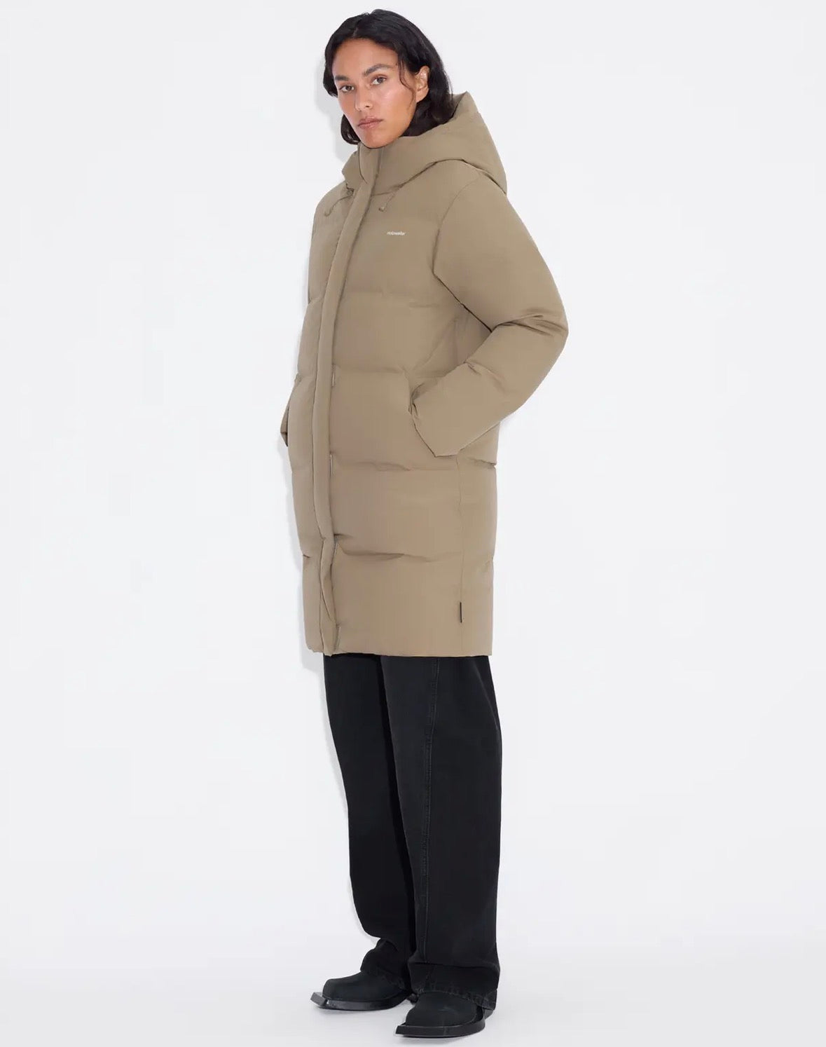 Loen Down Coat