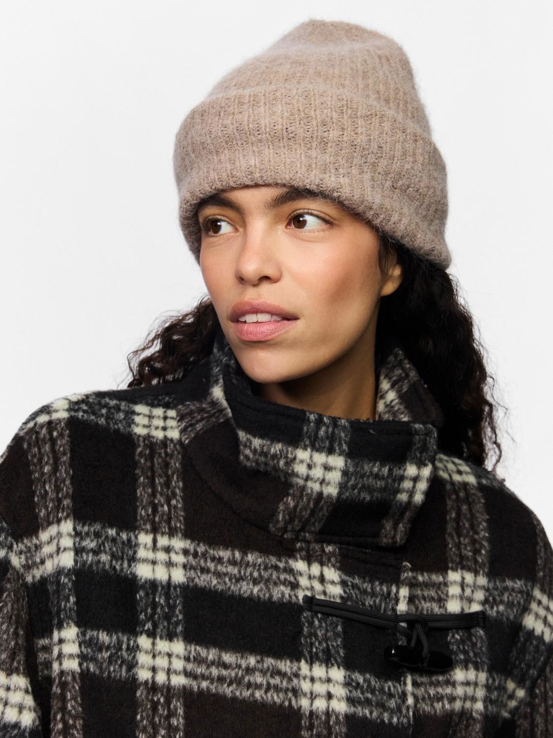 Pcbera Alpaca Blend Hood Noos Bc