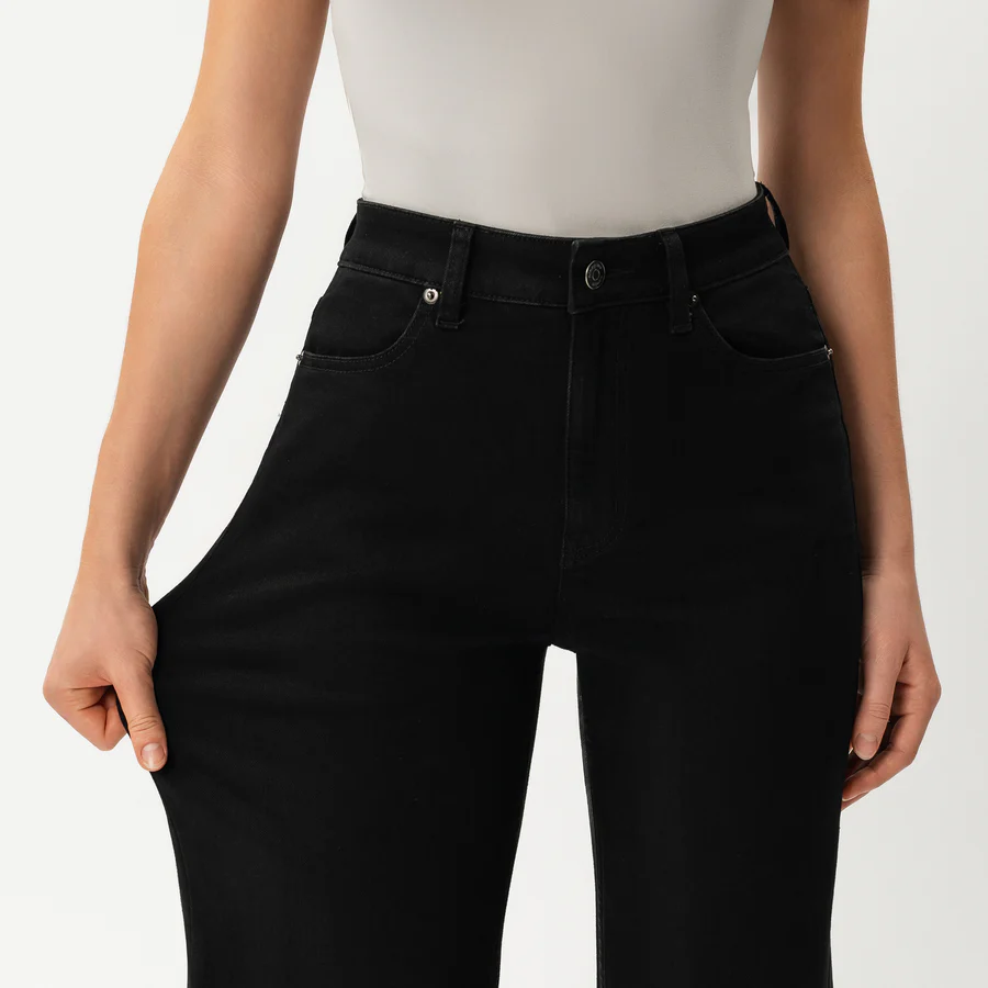Relaxed Comfort Denim Jeans