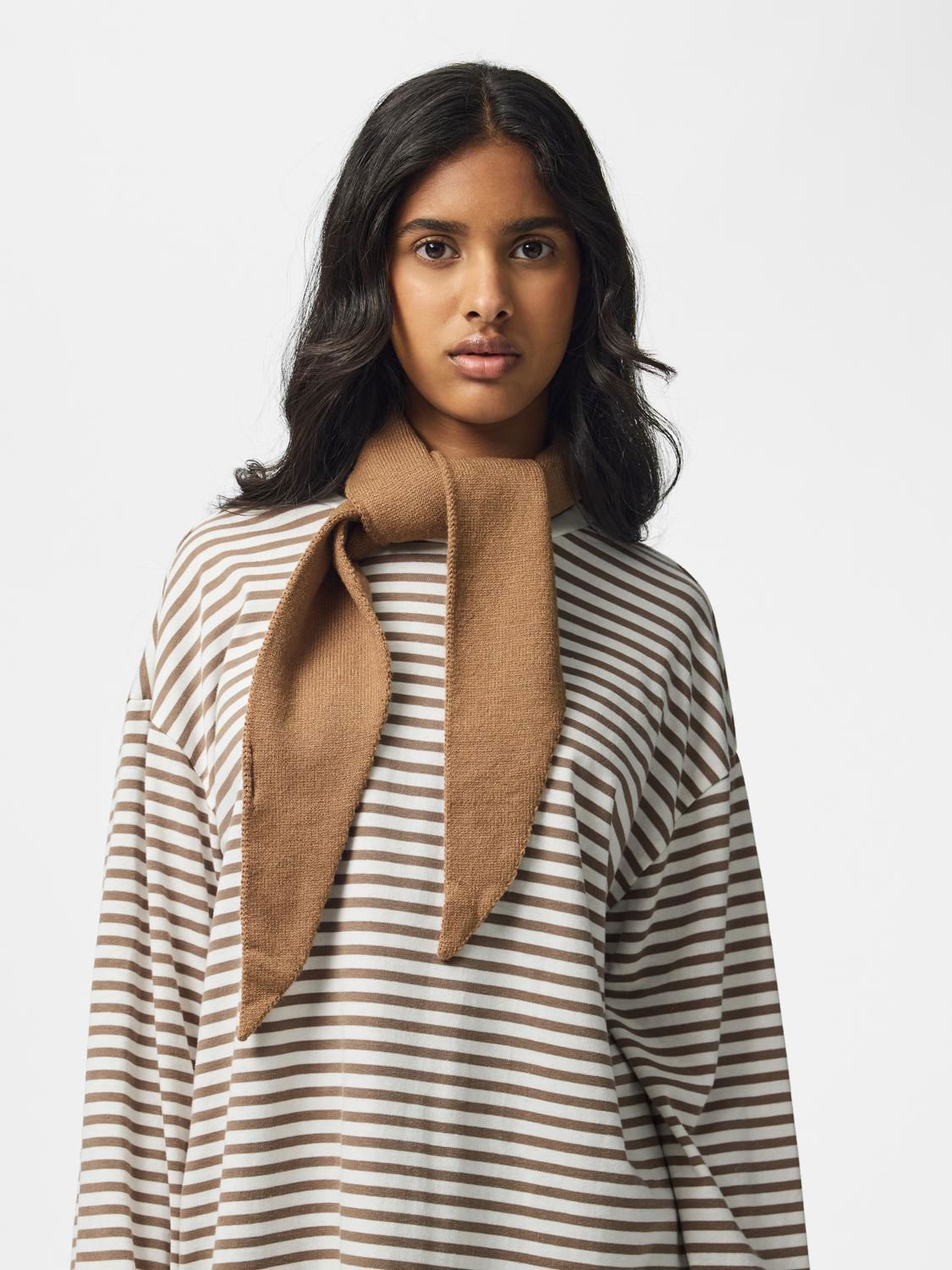 Pckomma Triangle Scarf Noos Bc