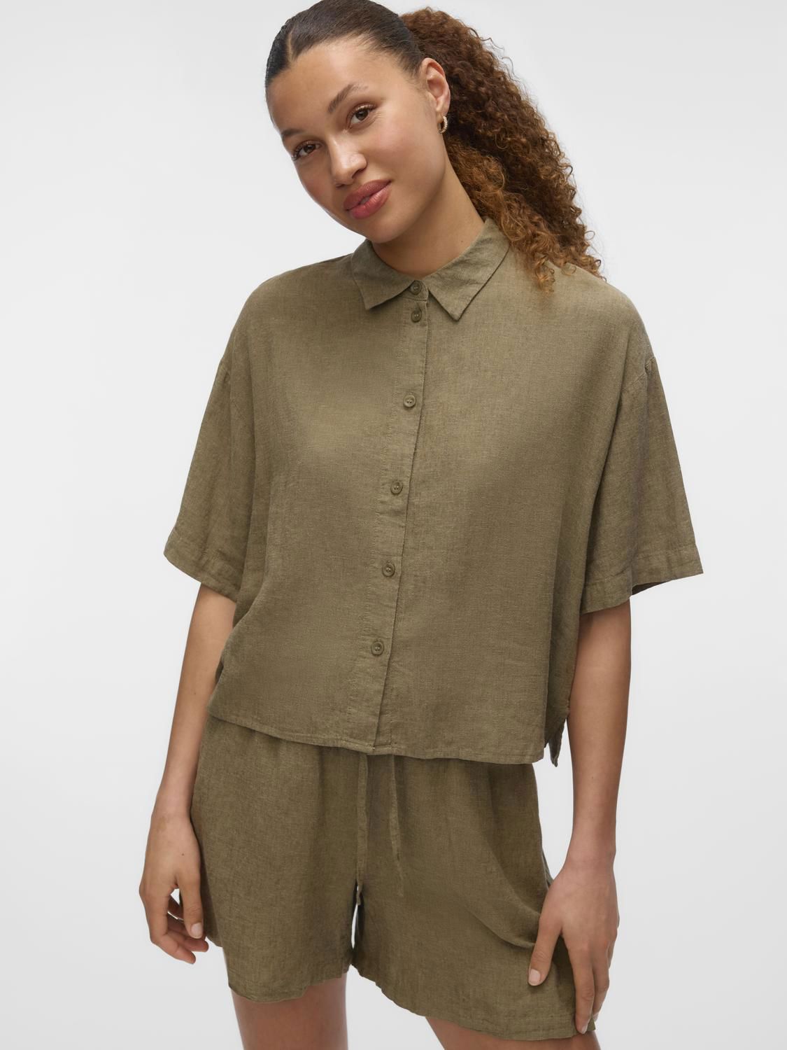 Vmlinn 2/4 Short Shirt Wvn Noos