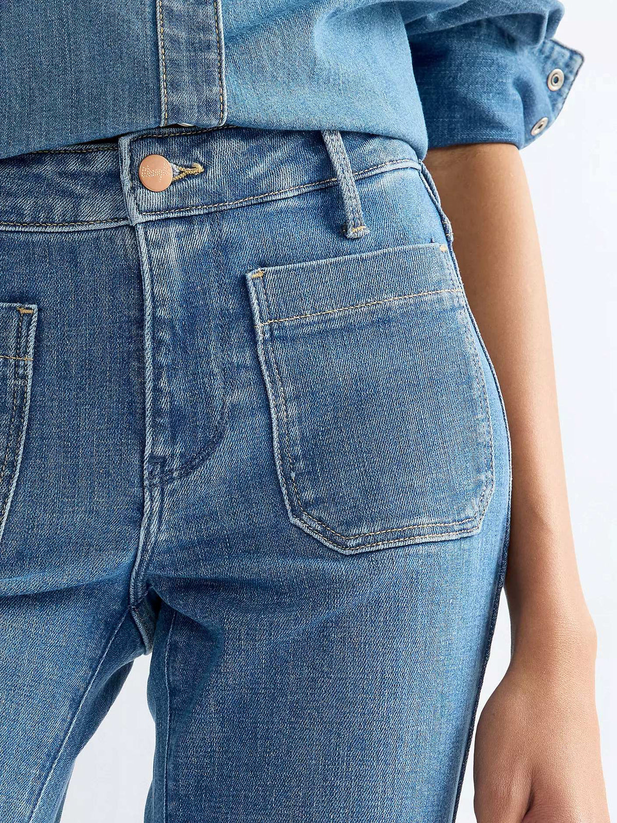 WRANGLER FLARE SOFT INDIGO RUSH