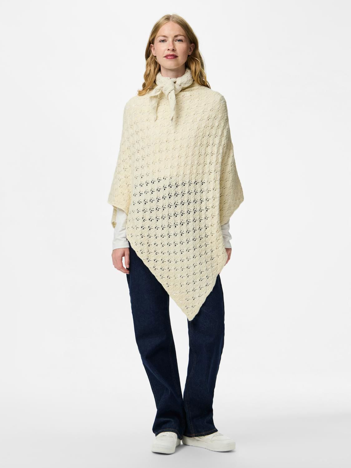 Pcjoelle Triangle Scarf Bc