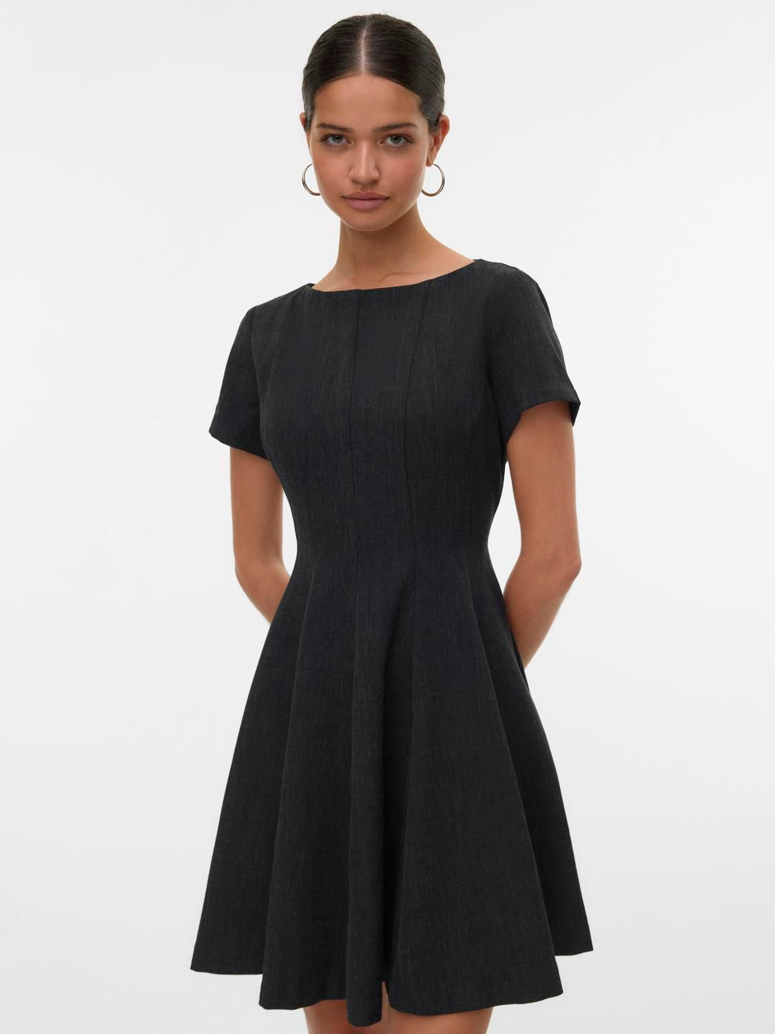 Vmbestie Ss Short Peplum Dress Sb