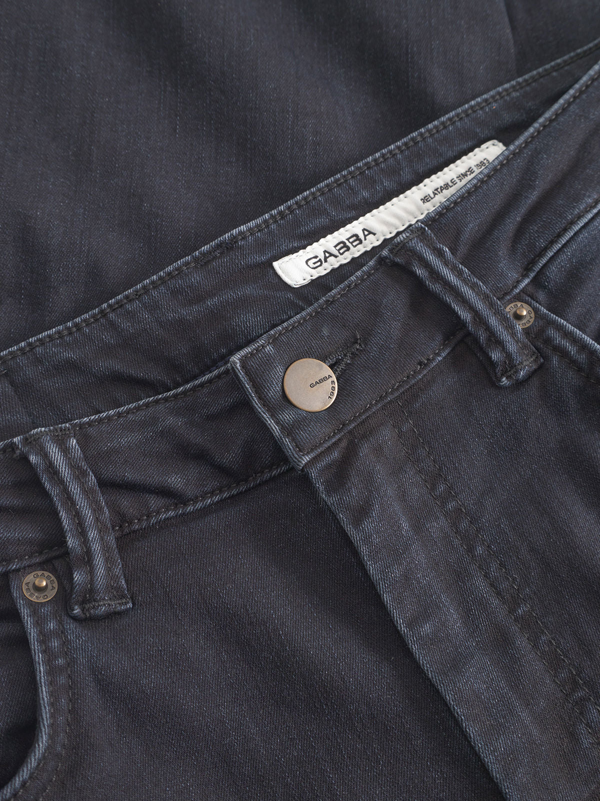 Jones BlueBlack Denim