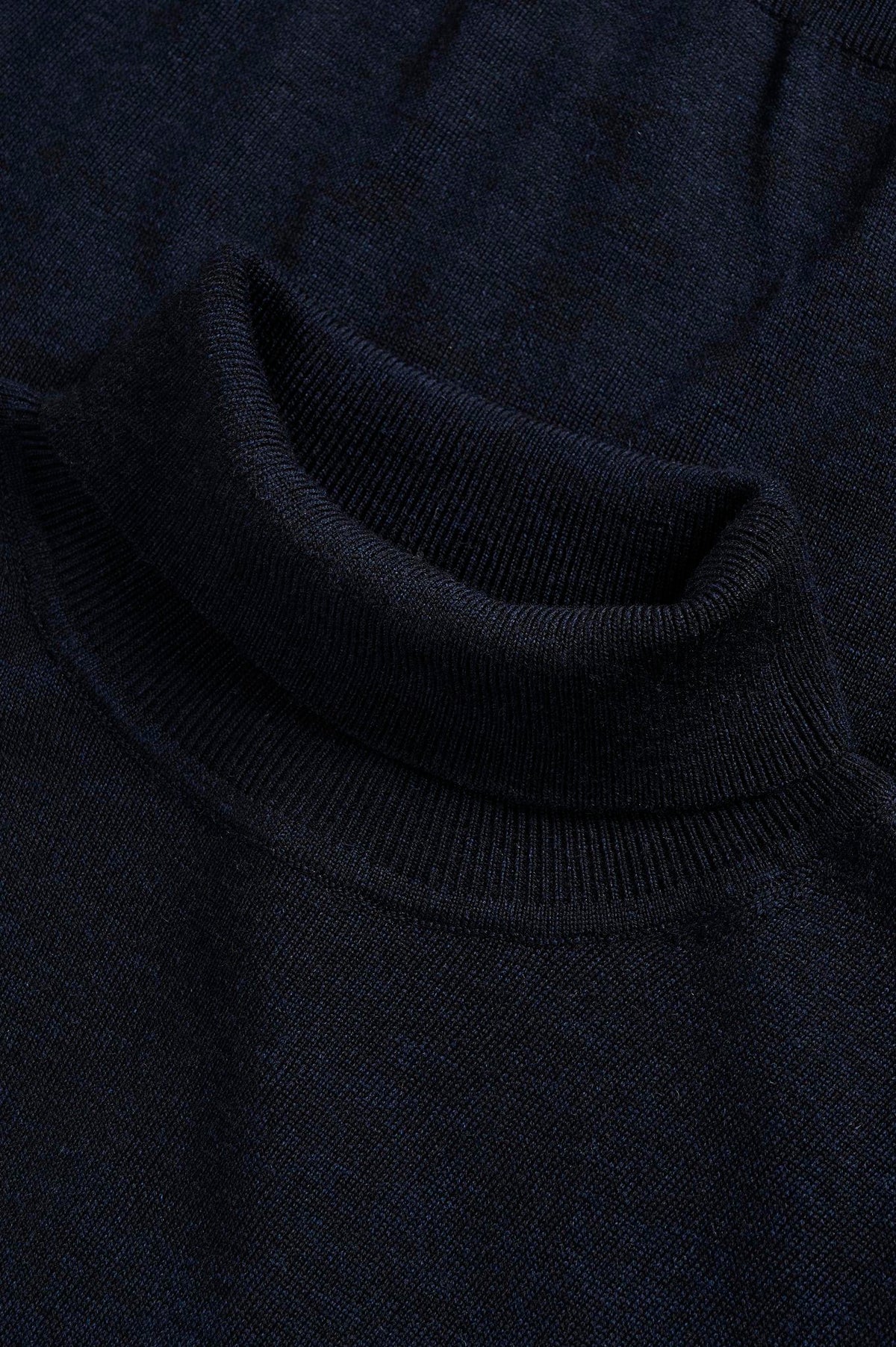 MAPARCUSMAN 30204905 DARK NAVY