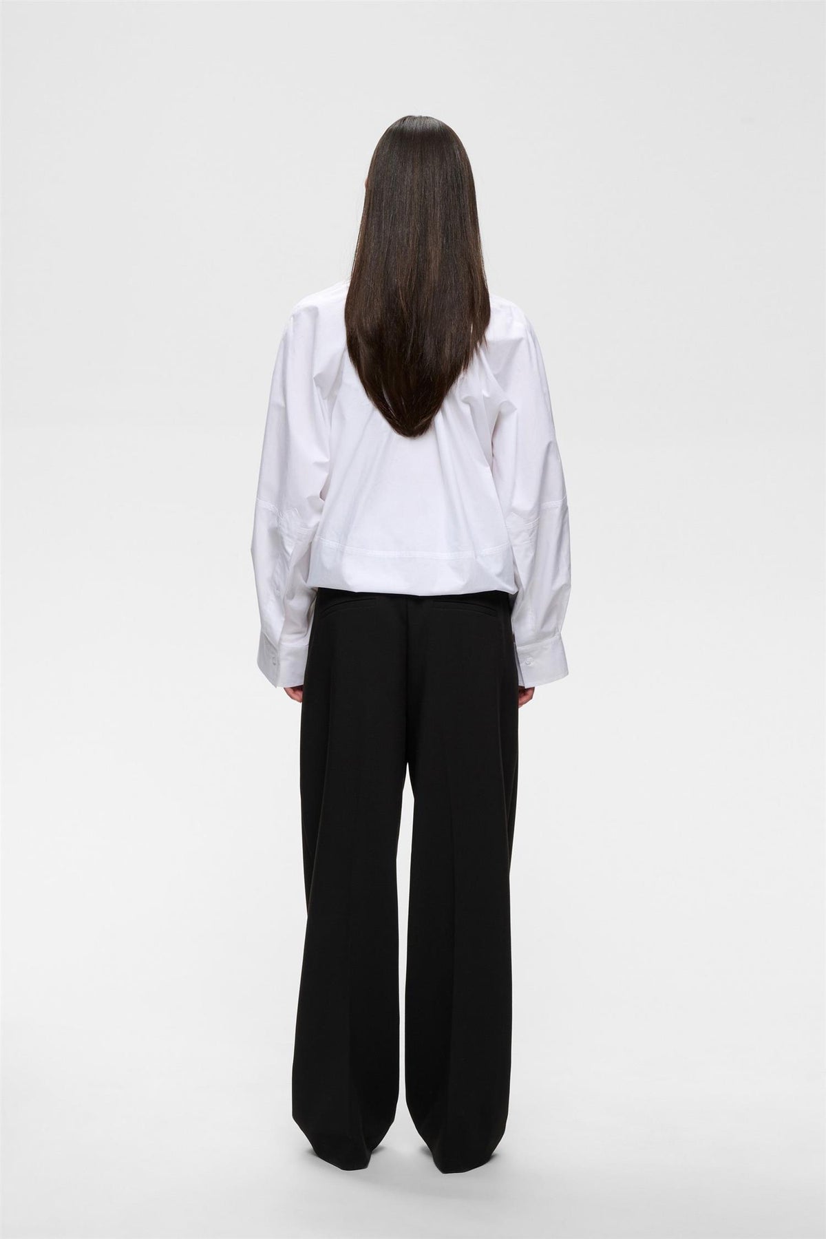 Cassiehiw Barrel Pant
