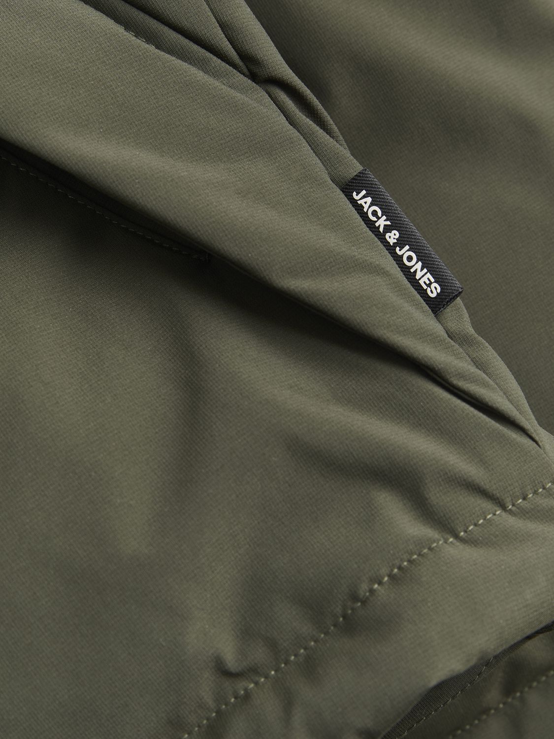 Jjesoho Puffer Hood Aw26 Sn