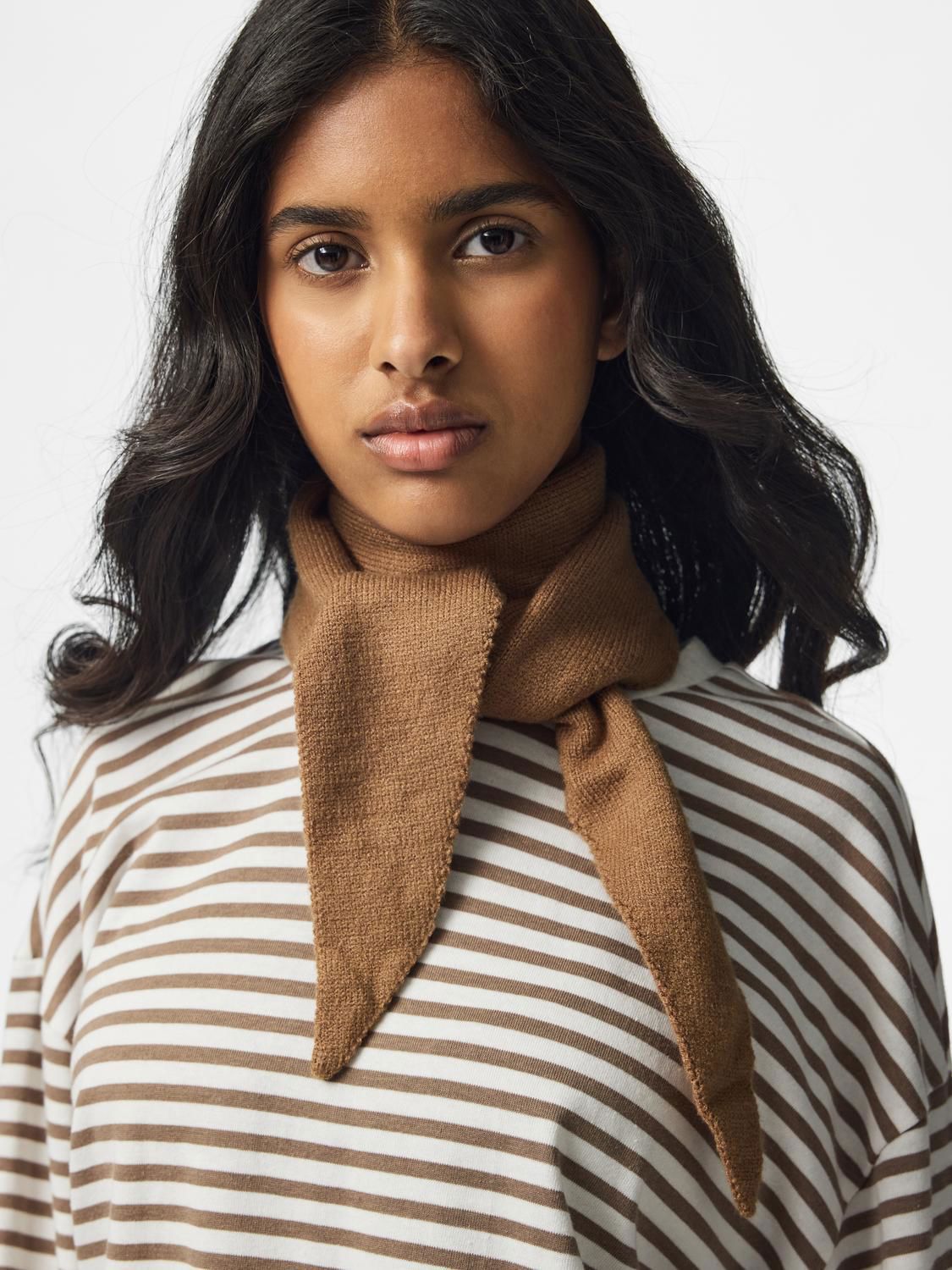 Pckomma Triangle Scarf Noos Bc